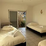 Komfortables Bis Zu 12 Personen I Sauna & Garten I Messe I Handwerker Monteurzimmer Hannover