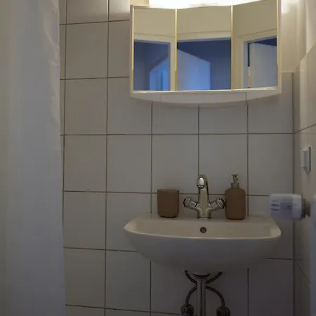 Komfortables Ferienhaus Bis Zu 12 Personen I Sauna & Garten I Hannover Messe Apartment I Handwerker Monteurzimmer Апартаменты *