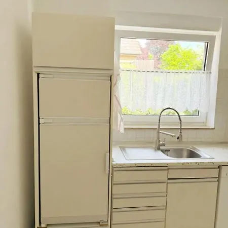 Apartamento Komfortables Bis Zu 12 Personen I Sauna & Garten I Messe I Handwerker Monteurzimmer Hanôver